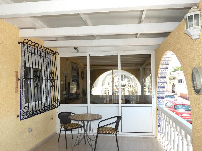 Image No.9-2 Bed Semi-Detached for sale