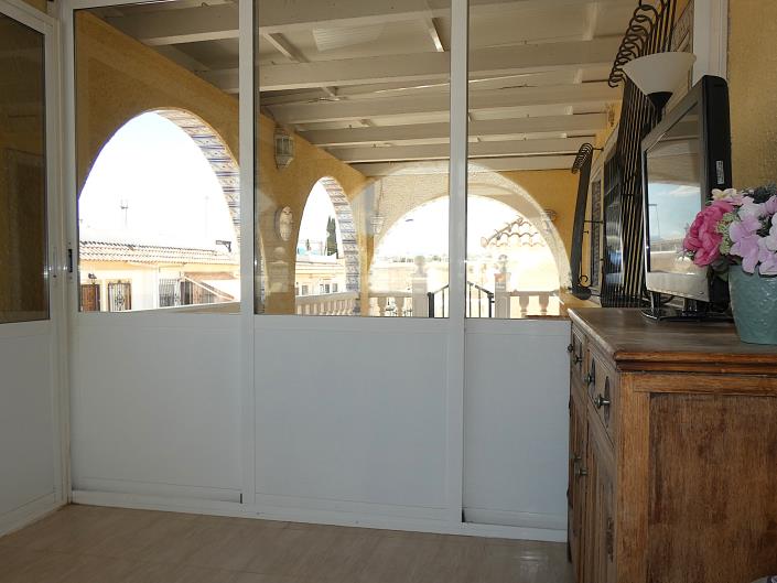 Image No.12-2 Bed Semi-Detached for sale