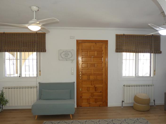 Image No.18-2 Bed Semi-Detached for sale