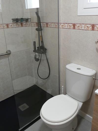 Image No.23-2 Bed Semi-Detached for sale