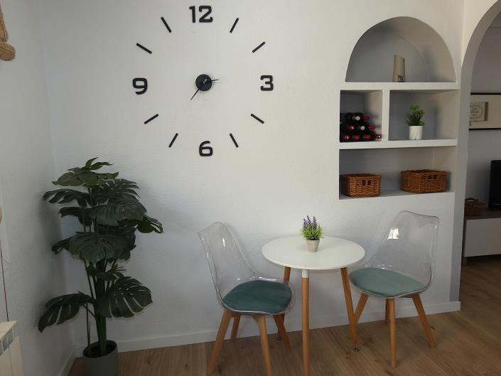 Image No.32-2 Bed Semi-Detached for sale