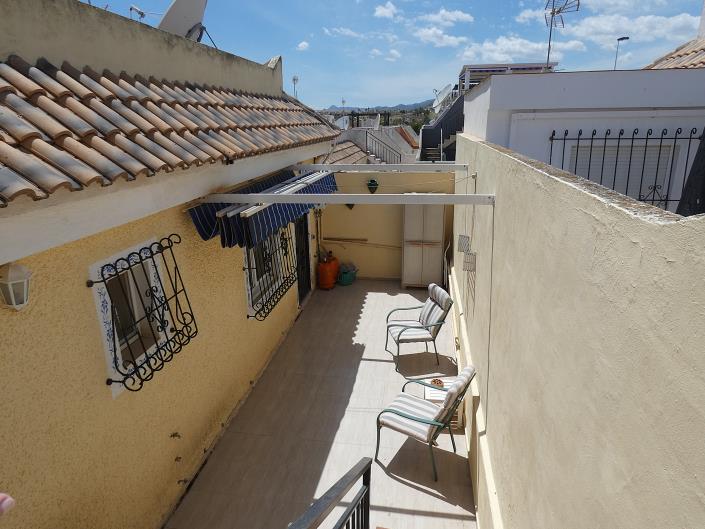 Image No.49-2 Bed Semi-Detached for sale