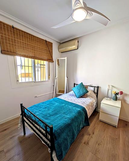 Image No.30-2 Bed Semi-Detached for sale