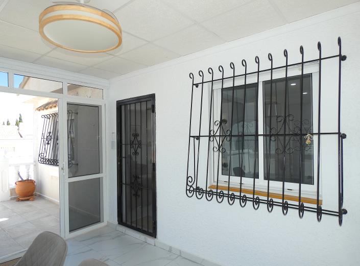 Image No.9-3 Bed Villa / Detached for sale