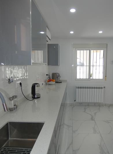 Image No.19-3 Bed Villa / Detached for sale