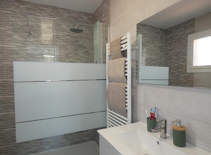 Image No.28-3 Bed Villa / Detached for sale