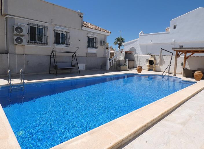 Image No.36-3 Bed Villa / Detached for sale
