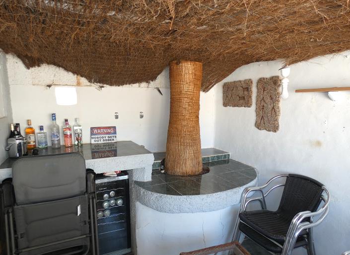 Image No.41-3 Bed Villa / Detached for sale