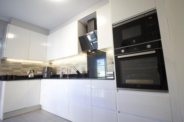 Image No.12-3 Bed Semi-Detached for sale