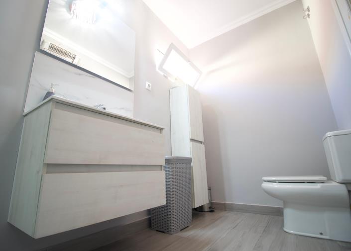 Image No.19-3 Bed Semi-Detached for sale