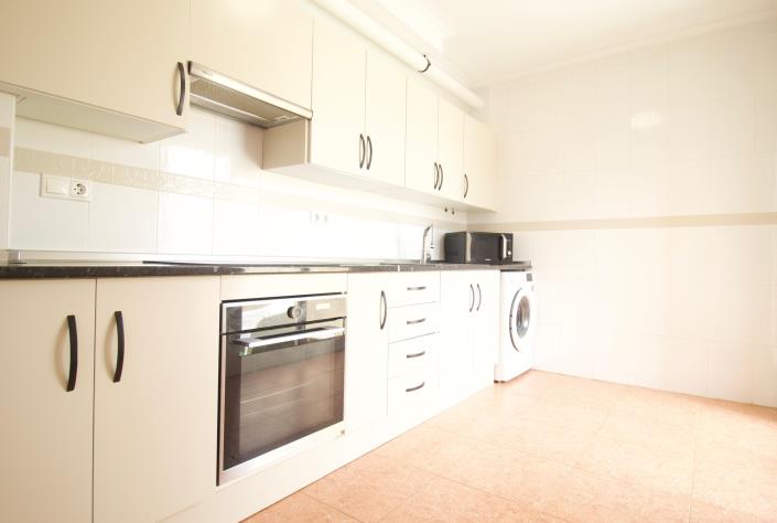 Image No.3-3 Bed Semi-Detached for sale