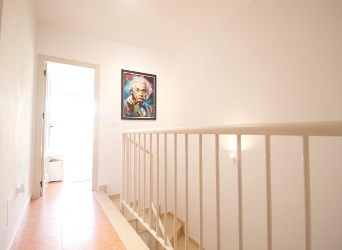 Image No.19-3 Bed Semi-Detached for sale