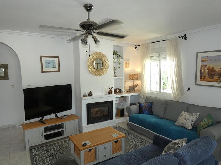 Image No.3-3 Bed Villa / Detached for sale