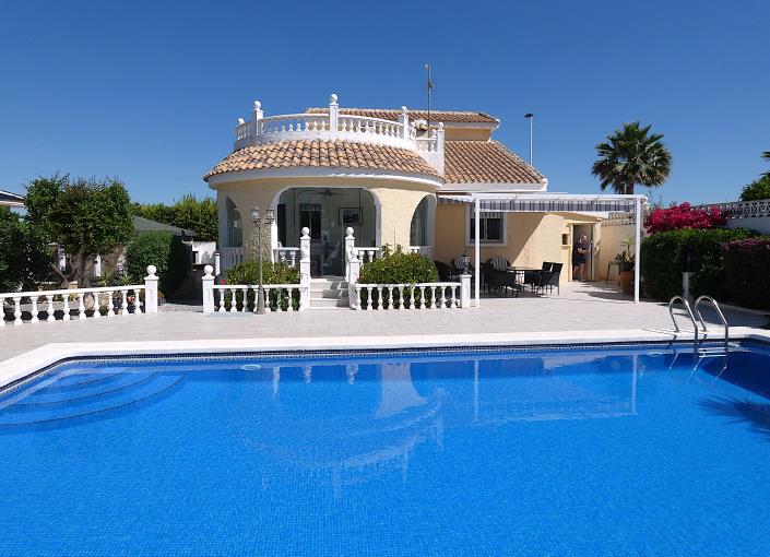 Image No.5-3 Bed Villa / Detached for sale
