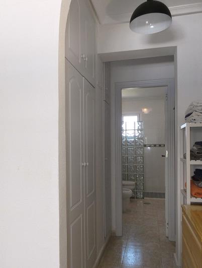 Image No.16-3 Bed Villa / Detached for sale