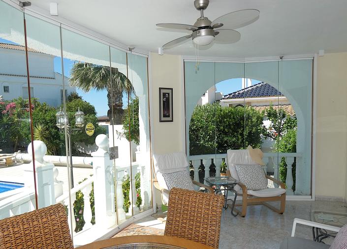 Image No.47-3 Bed Villa / Detached for sale