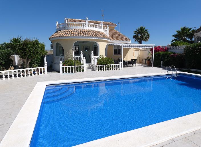 Image No.48-3 Bed Villa / Detached for sale