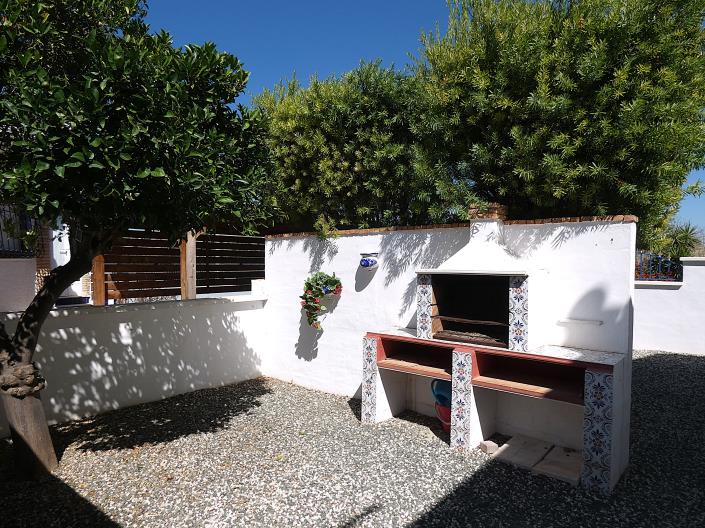 Image No.61-3 Bed Villa / Detached for sale