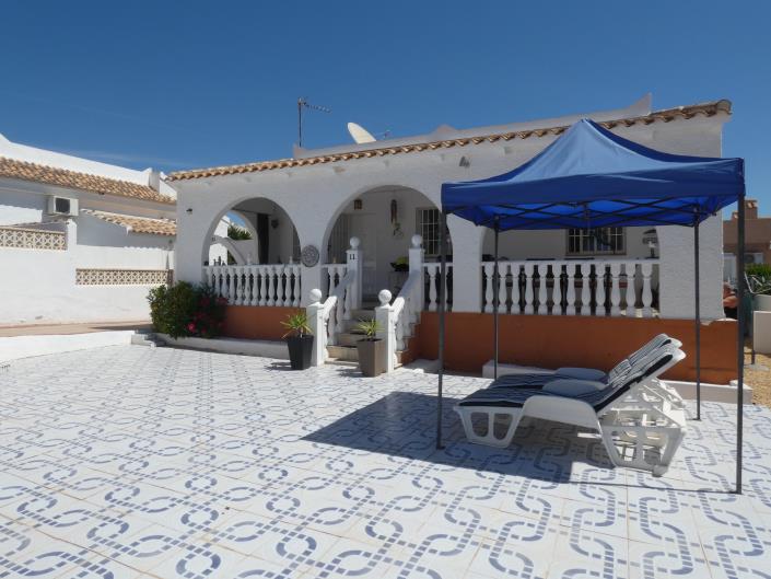 Image No.45-2 Bed Villa / Detached for sale