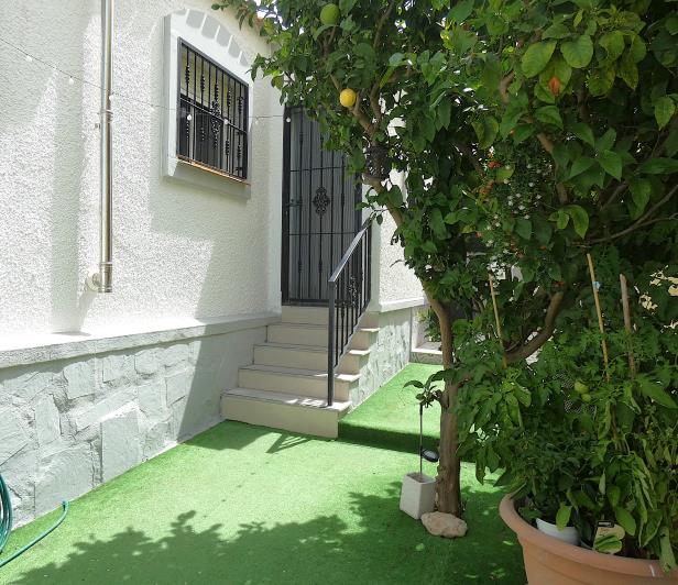 Image No.43-3 Bed Semi-Detached for sale