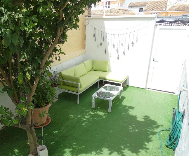 Image No.48-3 Bed Semi-Detached for sale