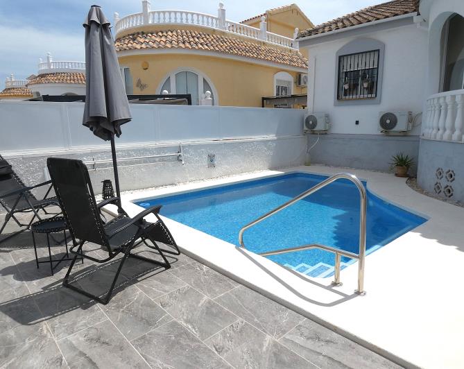 Image No.50-3 Bed Semi-Detached for sale