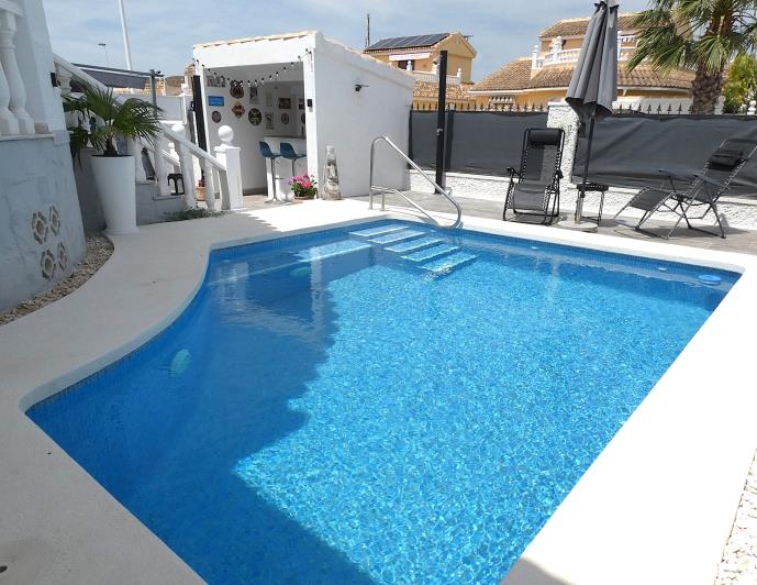 Image No.53-3 Bed Semi-Detached for sale