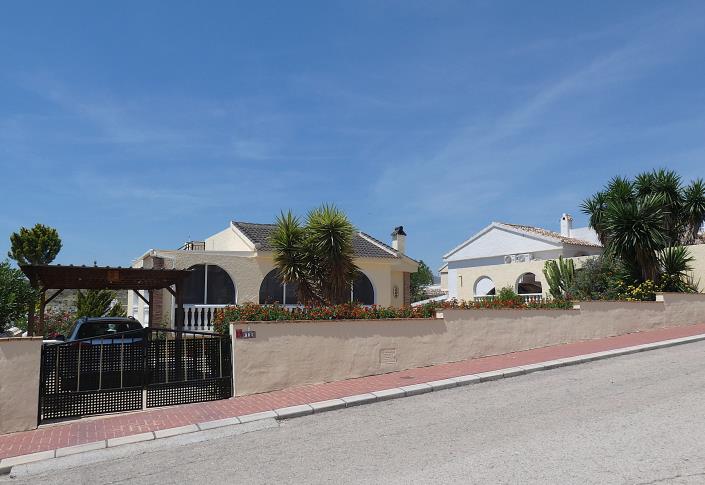 Image No.5-2 Bed Villa / Detached for sale