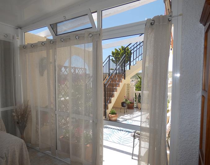 Image No.10-2 Bed Villa / Detached for sale