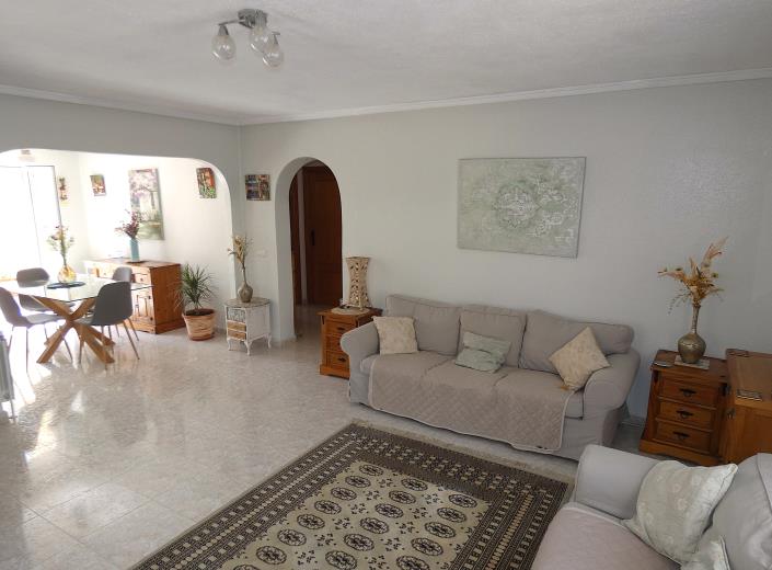 Image No.14-2 Bed Villa / Detached for sale