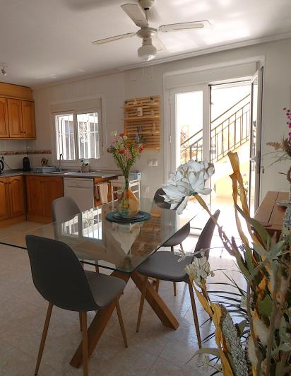 Image No.27-2 Bed Villa / Detached for sale