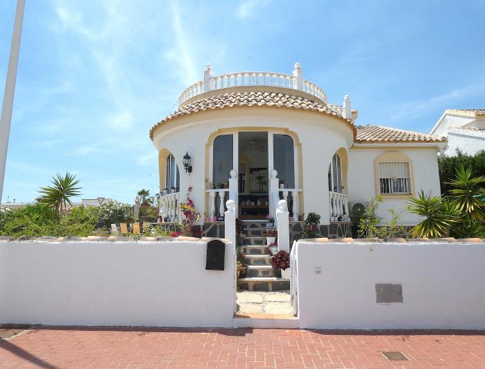 Image No.4-3 Bed Villa / Detached for sale