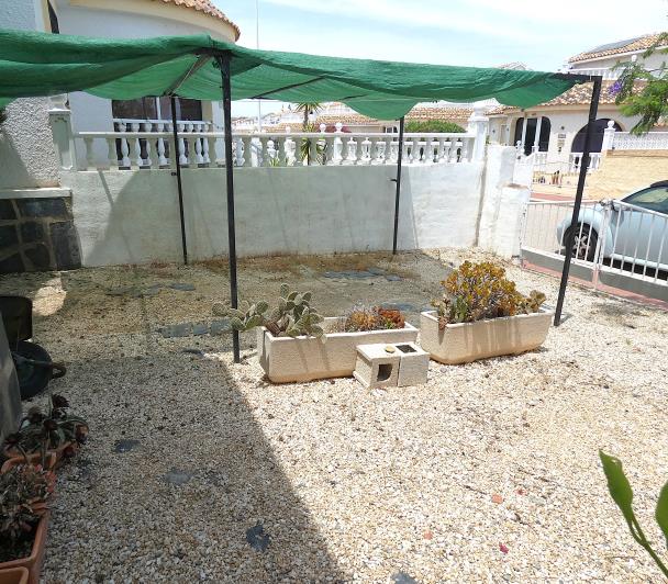 Image No.47-3 Bed Villa / Detached for sale