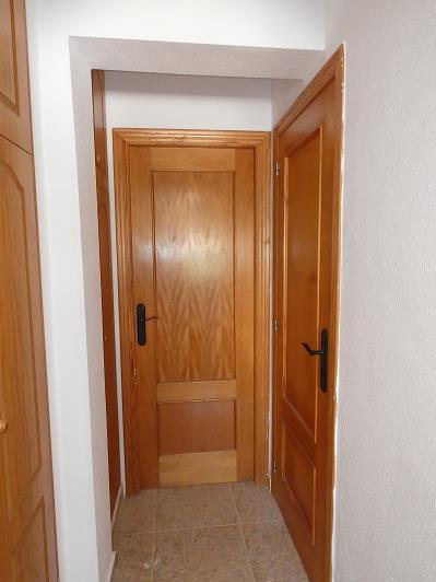 Image No.19-4 Bed Villa / Detached for sale