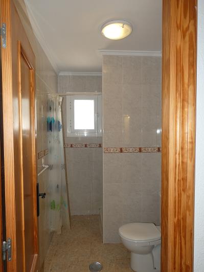 Image No.24-4 Bed Villa / Detached for sale