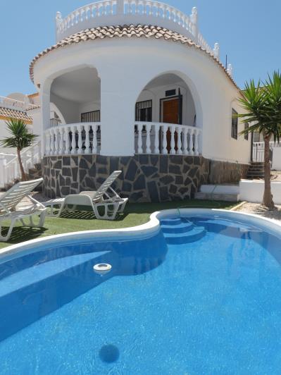 Image No.54-4 Bed Villa / Detached for sale