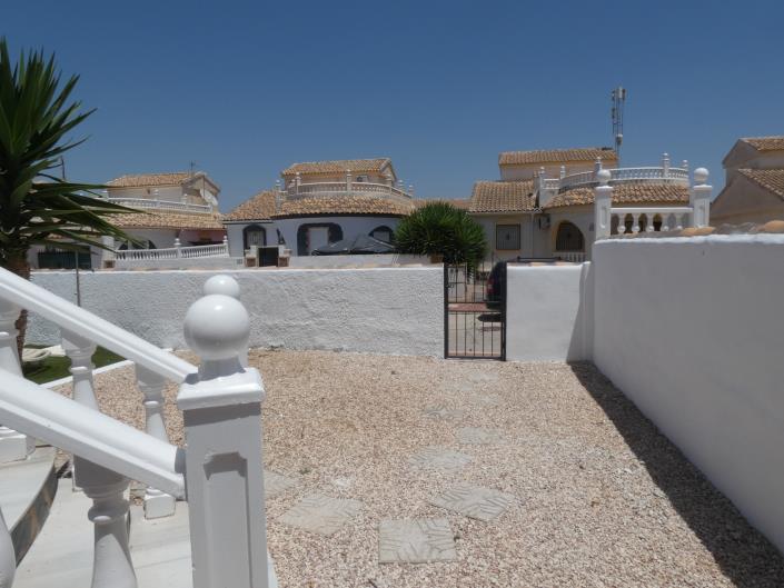 Image No.58-4 Bed Villa / Detached for sale