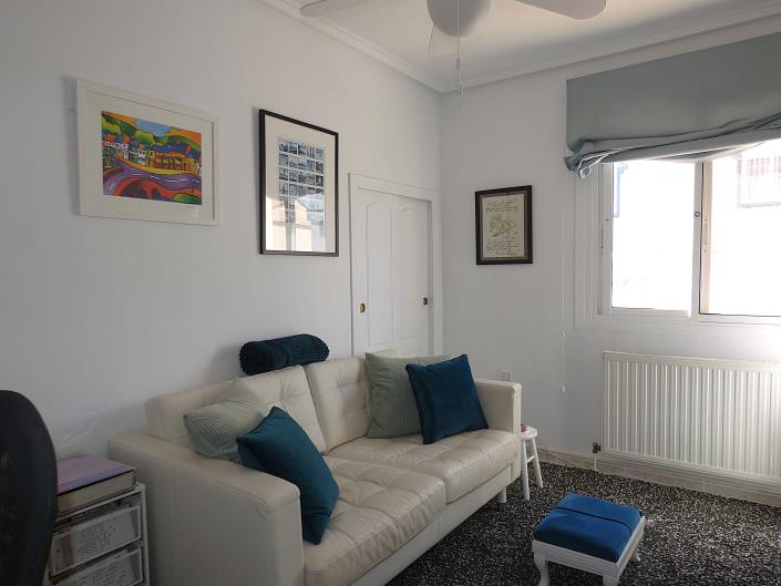 Image No.15-4 Bed Villa / Detached for sale