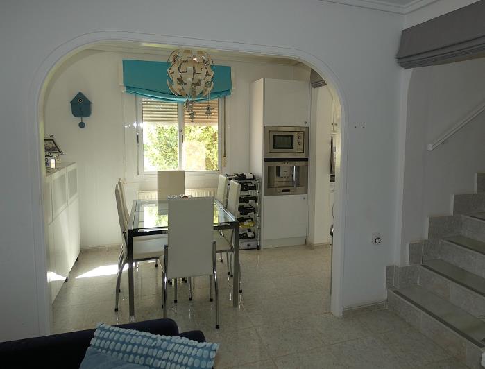 Image No.28-4 Bed Villa / Detached for sale
