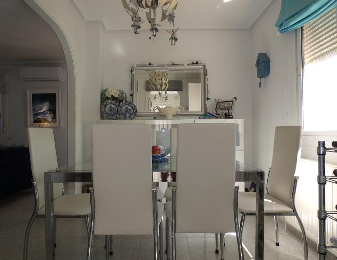 Image No.30-4 Bed Villa / Detached for sale
