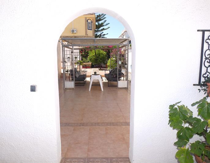 Image No.38-4 Bed Villa / Detached for sale