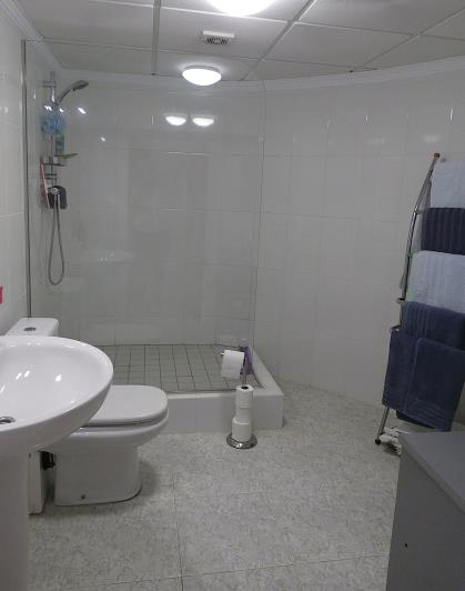Image No.44-4 Bed Villa / Detached for sale