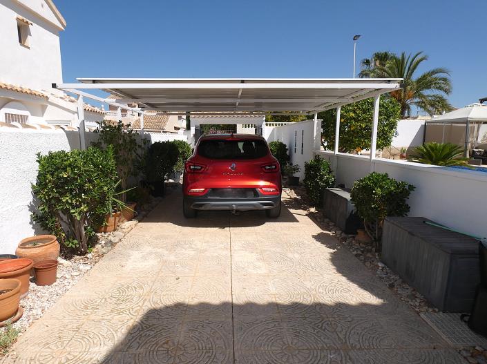 Image No.60-4 Bed Villa / Detached for sale