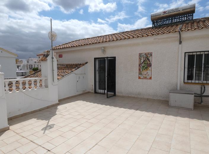 Image No.34-3 Bed Villa / Detached for sale