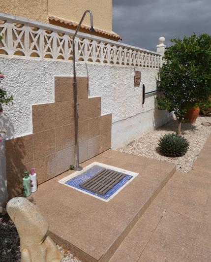 Image No.44-3 Bed Villa / Detached for sale