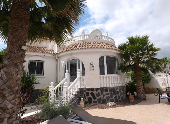 Image No.53-3 Bed Villa / Detached for sale