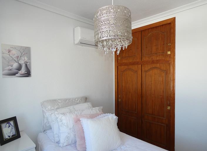 Image No.29-2 Bed Villa / Detached for sale