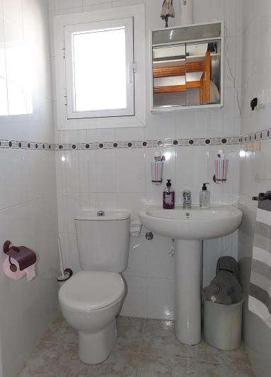 Image No.31-2 Bed Villa / Detached for sale