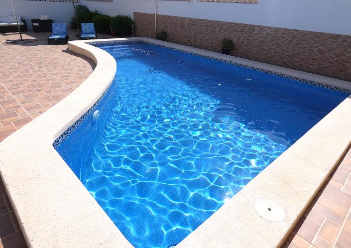 Image No.39-2 Bed Villa / Detached for sale