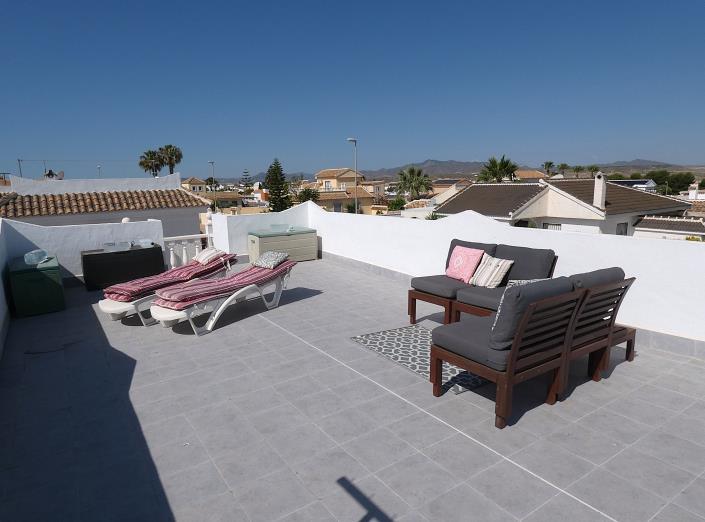 Image No.49-2 Bed Villa / Detached for sale